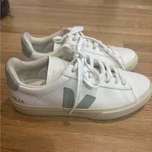 Veja Shoes